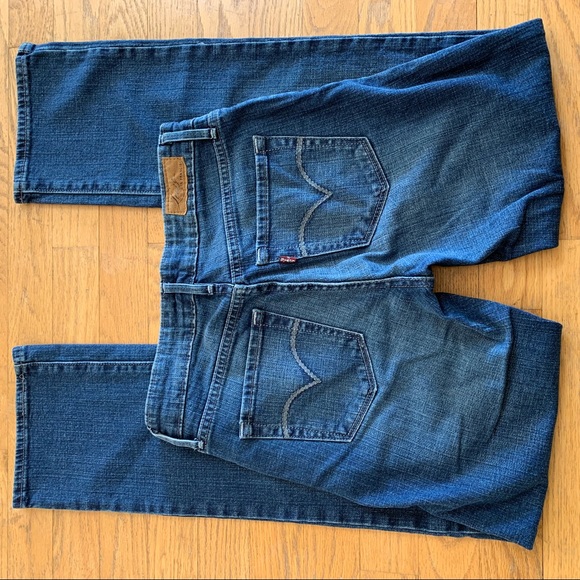 Levi’s Straight Leg Jeans 26 - Picture 4 of 8